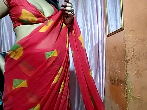 poojaxxx65 online show from 10, 10, 2025