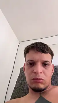 Snapshot of ArturoDelgado1 chatting on 13, 4, 2026 ArturoDelgado1 online show from 13, 4, 2026