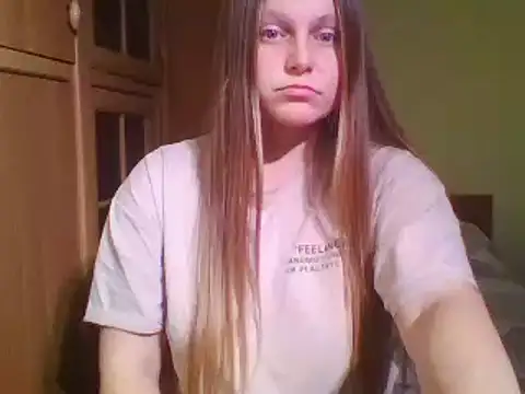 Evasapples online show from 11, 2, 2025