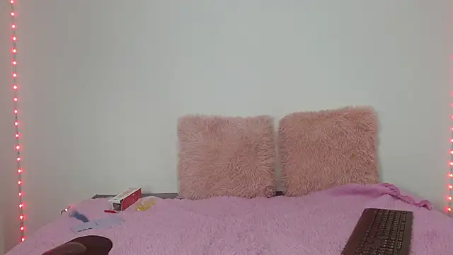 ariannahotxx online show from 8, 11, 2025