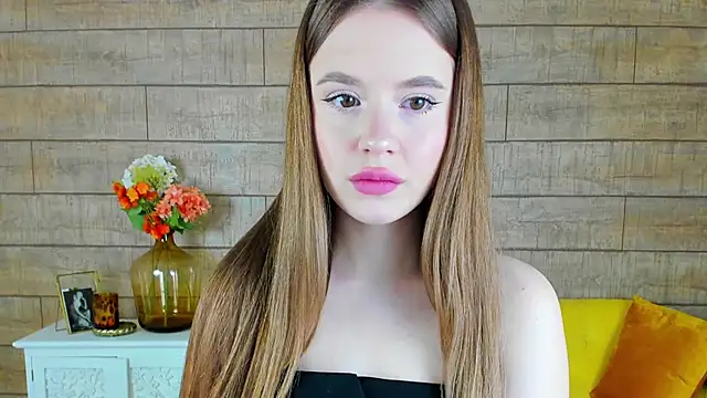 Snapshot of MilanaBalmain chatting on 1, 2, 2025 MilanaBalmain online show from 1, 2, 2025