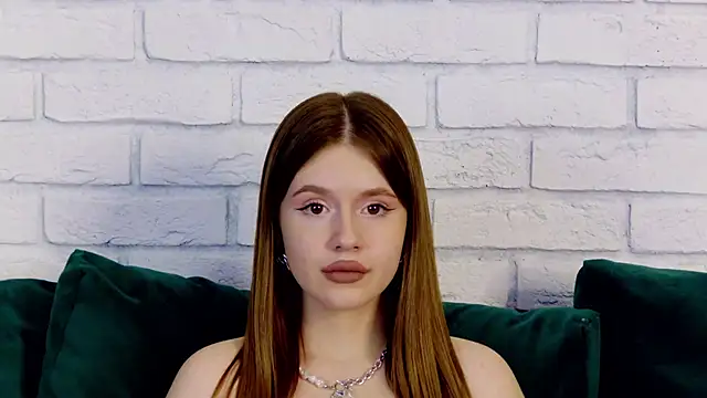 Snapshot of MilanaBalmain chatting on 8, 2, 2025 MilanaBalmain online show from 8, 2, 2025