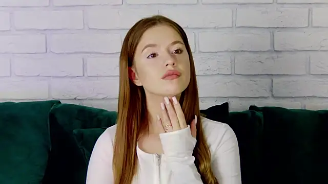 Snapshot of MilanaBalmain chatting on 12, 2, 2025 MilanaBalmain online show from 12, 2, 2025