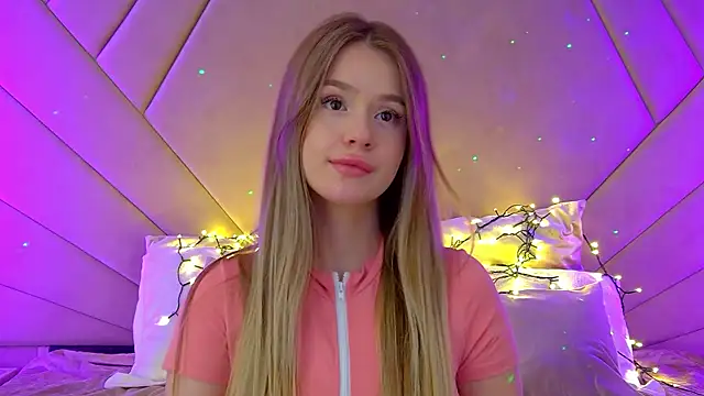 Snapshot of MilanaBalmain chatting on 10, 3, 2025 MilanaBalmain online show from 10, 3, 2025