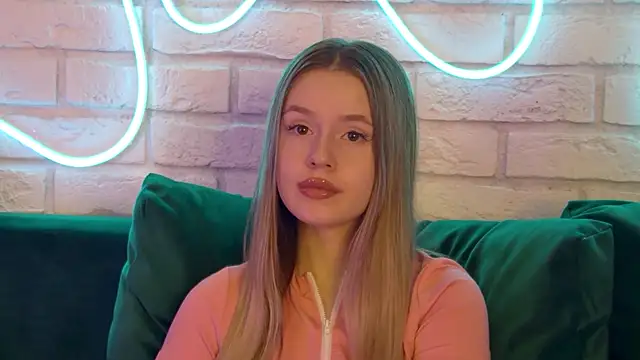 Snapshot of MilanaBalmain chatting on 18, 3, 2025 MilanaBalmain online show from 18, 3, 2025