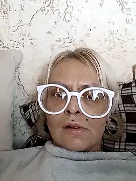 Snapshot of Gardener_of_Illusions chatting on 4, 11, 2025 Gardener of Illusions online show from 4, 11, 2025