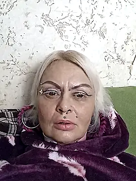 Snapshot of Gardener_of_Illusions chatting on 6, 11, 2025 Gardener of Illusions online show from 6, 11, 2025