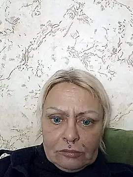 Snapshot of Gardener_of_Illusions chatting on 17, 12, 2025 Gardener of Illusions online show from 17, 12, 2025