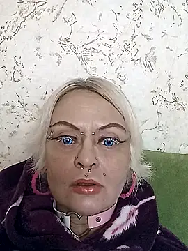 Snapshot of Gardener_of_Illusions chatting on 17, 12, 2025 Gardener of Illusions online show from 17, 12, 2025