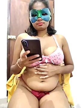 Snapshot of Zaraangle chatting on 22, 2, 2026 Zaraangle online show from 22, 2, 2026