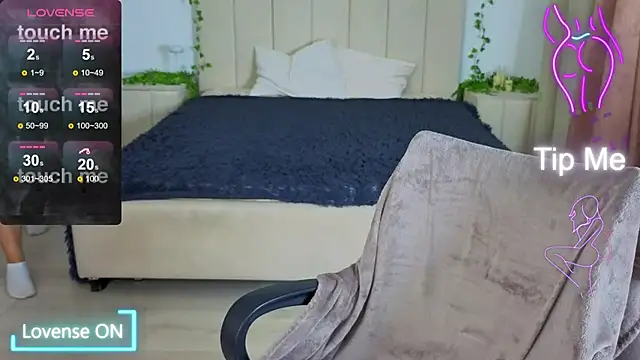 Snapshot of baby__kim chatting on 30, 10, 2025 baby kim online show from 30, 10, 2025