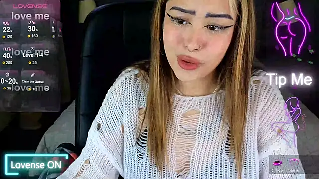 Snapshot of baby__kim chatting on 23, 11, 2025 baby kim online show from 23, 11, 2025