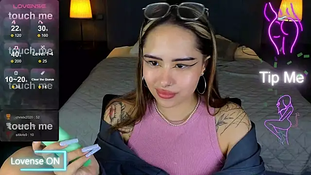 Snapshot of baby__kim chatting on 27, 11, 2025 baby kim online show from 27, 11, 2025