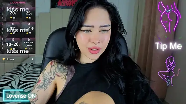 Snapshot of baby__kim chatting on 16, 12, 2025 baby kim online show from 16, 12, 2025