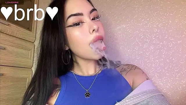 Snapshot of baby__kim chatting on 20, 4, 2026 baby kim online show from 20, 4, 2026