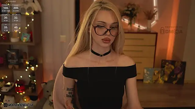 Snapshot of ManiFreyja chatting on 12, 4, 2026 ManiFreyja online show from 12, 4, 2026