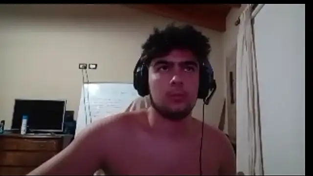 Snapshot of enzis3 chatting on 23, 2, 2025 enzis3 online show from 23, 2, 2025