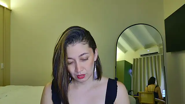 Snapshot of adarussell chatting on 27, 6, 2026 adarussell online show from 27, 6, 2026