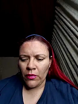 Snapshot of VickyColleman chatting on 26, 4, 2026 VickyColleman online show from 26, 4, 2026