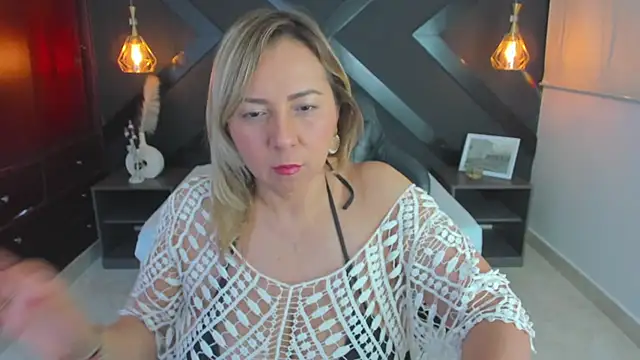 Snapshot of andre_soto_ chatting on 30, 10, 2025 andre soto online show from 30, 10, 2025