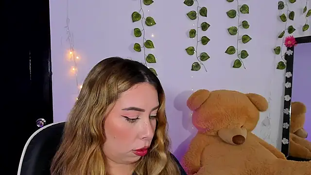 JanneKim online show from 14, 4, 2026