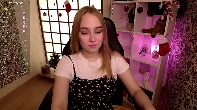 LianaBright online show from 20, 1, 2025