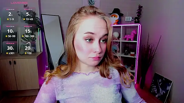 Snapshot of LianaBright chatting on 21, 3, 2026 LianaBright online show from 21, 3, 2026