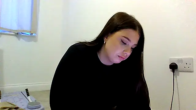 Snapshot of Krystal_Tx chatting on 8, 4, 2026 Krystal Tx online show from 8, 4, 2026