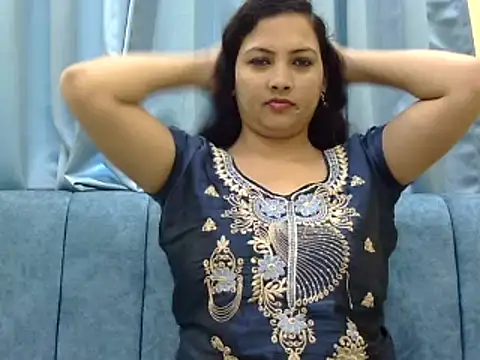 Snapshot of tripti2 chatting on 21, 3, 2025 tripti2 online show from 21, 3, 2025