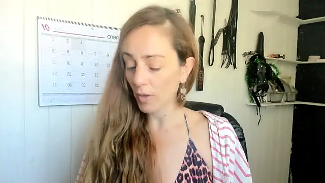 Snapshot of jessiburningheels chatting on 14, 1, 2026 jessiburningheels online show from 14, 1, 2026