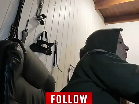 Snapshot of jessiburningheels chatting on 23, 3, 2026 jessiburningheels online show from 23, 3, 2026