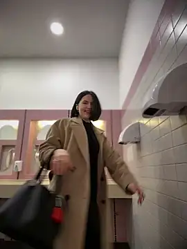 meow girl online show from 21, 12, 2024