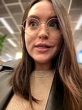 meow girl online show from 18, 11, 2025