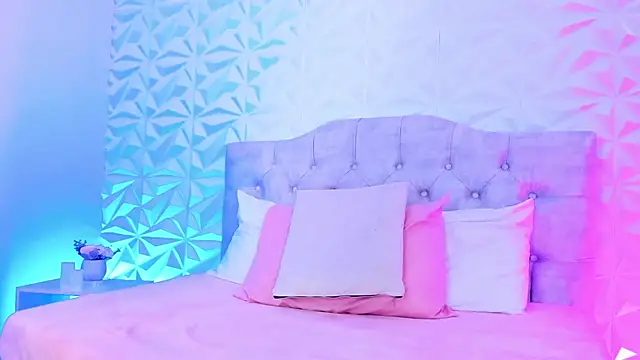 Snapshot of Miss_Ivy4 chatting on 21, 3, 2025 Miss Ivy4 online show from 21, 3, 2025