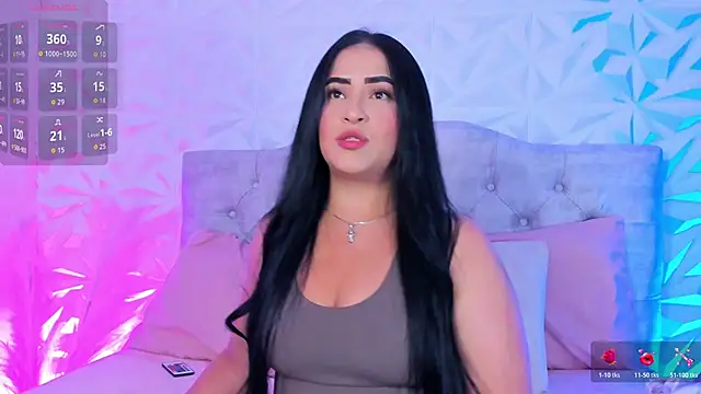 Snapshot of Miss_Ivy4 chatting on 5, 4, 2026 Miss Ivy4 online show from 5, 4, 2026