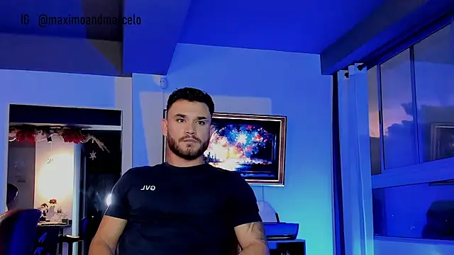 Snapshot of Maximo_Marcelo chatting on 2, 1, 2025 Maximo Marcelo online show from 2, 1, 2025