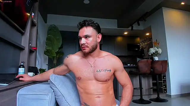 Maximo Marcelo online show from 12, 3, 2026