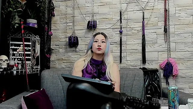 Snapshot of CruelMistress chatting on 26, 2, 2026 CruelMistress online show from 26, 2, 2026