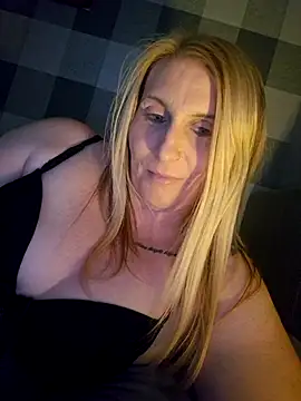 Northern Tease online show from 22, 2, 2026