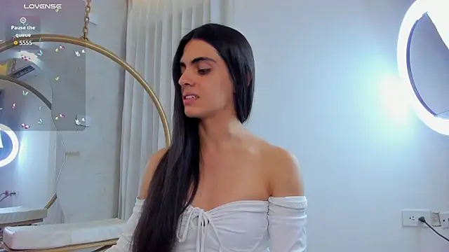 Venusflame   online show from 31, 10, 2025