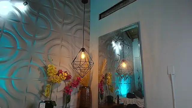 Venusflame   online show from 29, 11, 2025