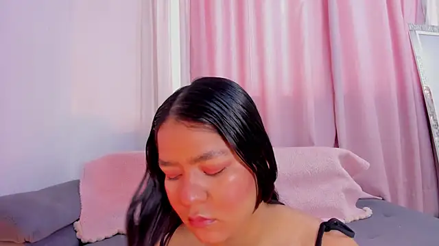 HayamiKioto online show from 11, 11, 2025