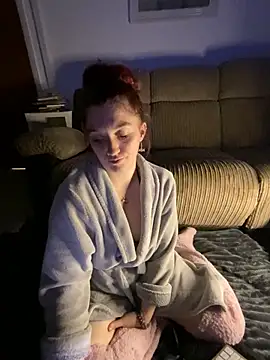 Stoner BarbieXX online show from 7, 3, 2025