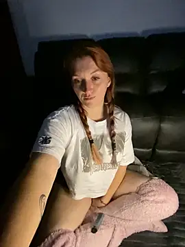 Stoner BarbieXX online show from 10, 9, 2025