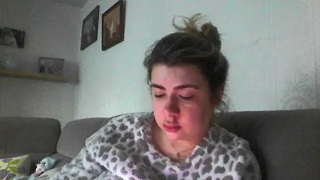 CamilaCherryX online show from 7, 1, 2026