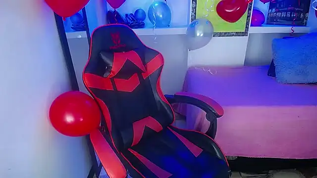 zoe connor19 online show from 14, 2, 2025