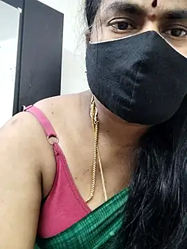 Snapshot of Tamilrojanew chatting on 12, 11, 2025 Tamilrojanew online show from 12, 11, 2025