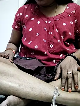 Snapshot of Tamilrojanew chatting on 14, 11, 2025 Tamilrojanew online show from 14, 11, 2025