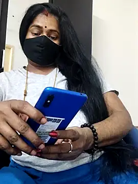 Snapshot of Tamilrojanew chatting on 16, 12, 2025 Tamilrojanew online show from 16, 12, 2025