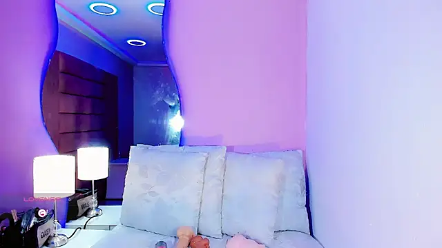 Shanelengel online show from 13, 2, 2026